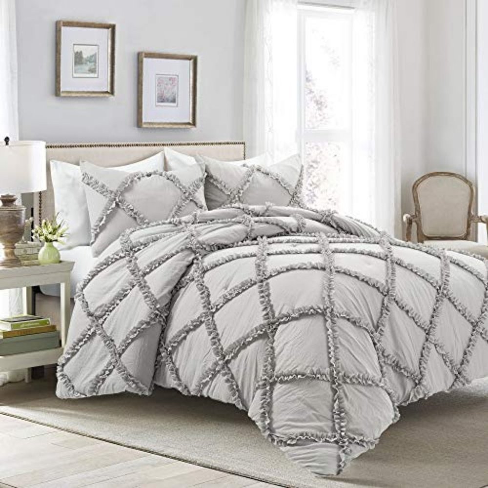 Ruffle Diamond 3 Piece Comforter Set Light Gray